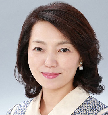 鈴木 佳美氏